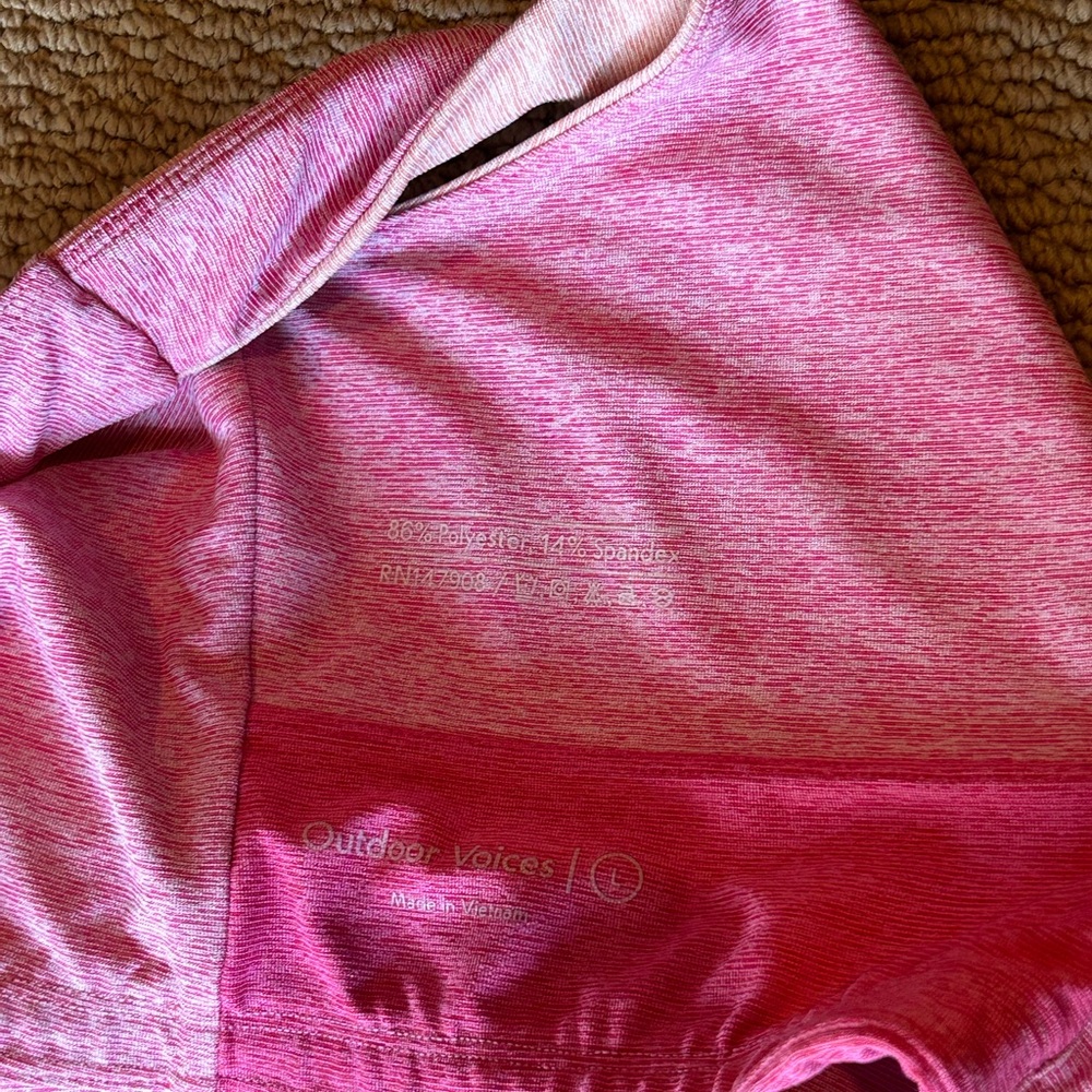 Colorblock Pink Crop Top - Picture 3 of 3